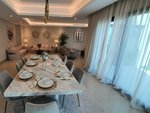 5 bedrooms Villa in Sharjah, UAE No. 10641 - Image 3