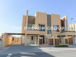 3 bedrooms Villa in Al Barsha, UAE No. 1146 - villa in Dubai