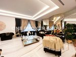 6 bedrooms Villa in Dubai, UAE No. 1170 - Image 4