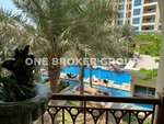 2 bedrooms Apartment in Palm Jumeirah, UAE No. 1174 - apartment in Dubai