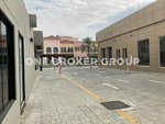 984.8m² Building in Jumeirah, UAE No. 1186 - Image 2