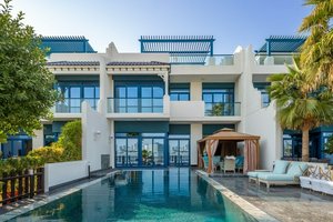 5 bedrooms Townhouse in Palm Jumeirah, UAE No. 11934