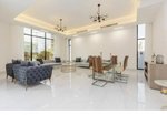 6 bedrooms Villa in Jumeirah Park, UAE No. 11992 - villa in Dubai