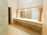 8 bedrooms Villa in Abu Dhabi, UAE No. 12184 - Image 13