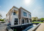 7 bedrooms Villa in Emirates Hills, UAE No. 12213 - Image 2