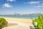 6 bedrooms Villa in Palm Jumeirah, UAE No. 12447 - villa in Dubai