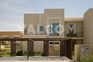 2 bedrooms Townhouse in Dubai South (Dubai World Central), UAE No. 12795