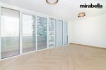 2 bedrooms Apartment in Al Kifaf, UAE No. 12910 - Image 4