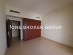 3 bedrooms Apartment in Dubai, UAE No. 1330 - Image 5