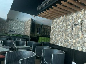 224m² Shop in Dubai Marina, UAE No. 13934