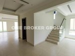 4 bedrooms Villa in Al Barsha, UAE No. 1433 - Image 4