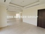 4 bedrooms Villa in Al Barsha, UAE No. 1433 - Image 5