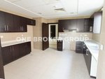 4 bedrooms Villa in Al Barsha, UAE No. 1433 - Image 8
