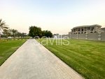 8 bedrooms Villa in Mughaidir, UAE No. 14391 - villa in Dubai