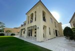 6 bedrooms Villa in Saadiyat Island, UAE No. 1470 - villa in Dubai