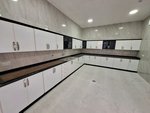 7 bedrooms Villa in Abu Dhabi, UAE No. 15101 - Image 15