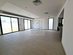 4 bedrooms Villa in Yas Island, UAE No. 15185 - Image 5