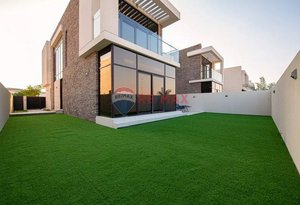 5 bedrooms Villa in DAMAC Hills (Akoya by DAMAC), UAE No. 1572