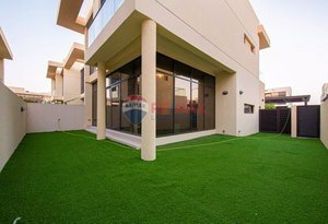 3 bedrooms Townhouse in DAMAC Hills (Akoya by DAMAC), UAE No. 1578