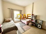 2 bedrooms Apartment in Remraam, UAE No. 15822 - Image 6