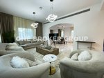 2 bedrooms Villa in Jumeirah Village Triangle, UAE No. 1584 - Image 5