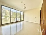 4 bedrooms Townhouse in Jumeirah Islands, UAE No. 16146 - Image 2