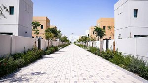 4 bedrooms Villa in Al Rahmaniya, UAE No. 16402