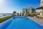 5 bedrooms Villa in Abu Dhabi, UAE No. 16983 - Image 22