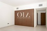 5 bedrooms Villa in Yas Island, UAE No. 17012 - Image 2
