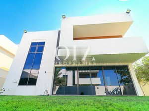 5 bedrooms Villa in Yas Island, UAE No. 17025