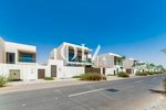 4 bedrooms Townhouse in Yas Island, UAE No. 17077 - townhouse in Dubai