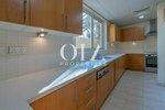 4 bedrooms Villa in Al Raha Gardens, UAE No. 17078 - Image 9