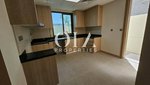 2 bedrooms Townhouse in Abu Dhabi, UAE No. 17095 - Image 4