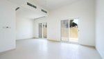 2 bedrooms Townhouse in Dubai Land, UAE No. 1710 - Image 5