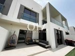 3 bedrooms Townhouse in Yas Island, UAE No. 17108 - townhouse in Dubai