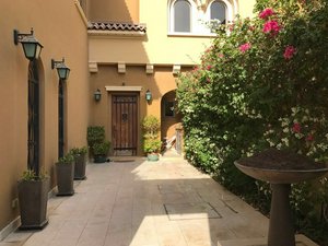 4 bedrooms Townhouse in Saadiyat Island, UAE No. 1711