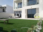 4 bedrooms Villa in Yas Island, UAE No. 17212 - Image 2
