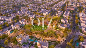 6 bedrooms Villa in Al Shamkha, UAE No. 17227