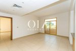 5 bedrooms Villa in Khalifa City, UAE No. 17303 - Image 4