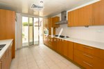 4 bedrooms Villa in Al Raha Gardens, UAE No. 17360 - Image 6
