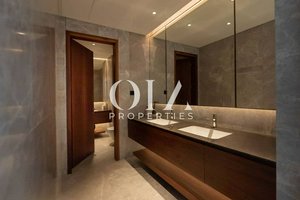 6 bedrooms Villa in Saadiyat Island, UAE No. 17414