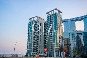 2 bedrooms Apartment in Al Reem Island, UAE No. 17443