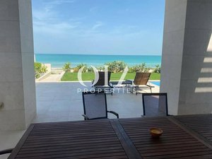 6 bedrooms Villa in Saadiyat Island, UAE No. 17444