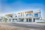 3 bedrooms Villa in Yas Island, UAE No. 17486 - Image 2