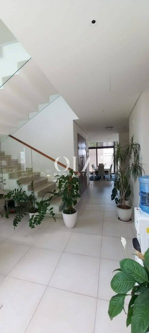 4 bedrooms Villa in Yas Island, UAE No. 17498