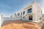 3 bedrooms Villa in Yas Island, UAE No. 17510 - Image 2