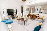 2 bedrooms Apartment in Yas Island, UAE No. 17512 - Image 2