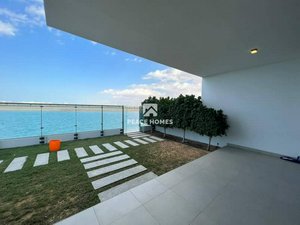 5 bedrooms Villa in Sharjah Waterfront City, UAE No. 17795