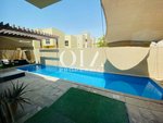 4 bedrooms Villa in Al Raha Gardens, UAE No. 18534 - villa in Dubai