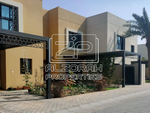 5 bedrooms Villa in Sharjah, UAE No. 18595 - villa in Dubai